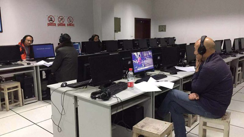 创意会议主题应具备独特性、创新性和吸引力。以下是一些构思创意主题的方法：